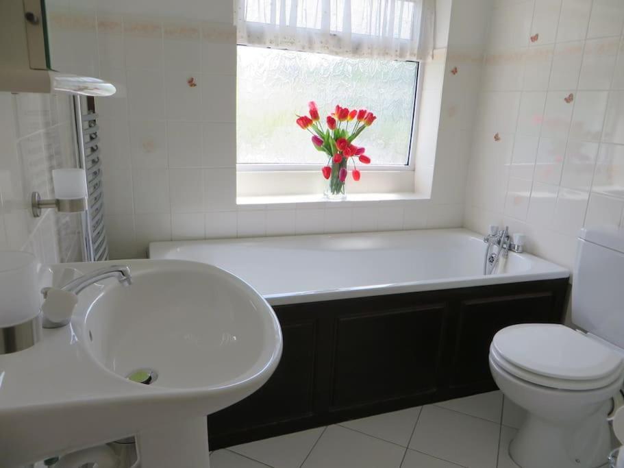 Comfortable Rooms Birmingam Exterior foto